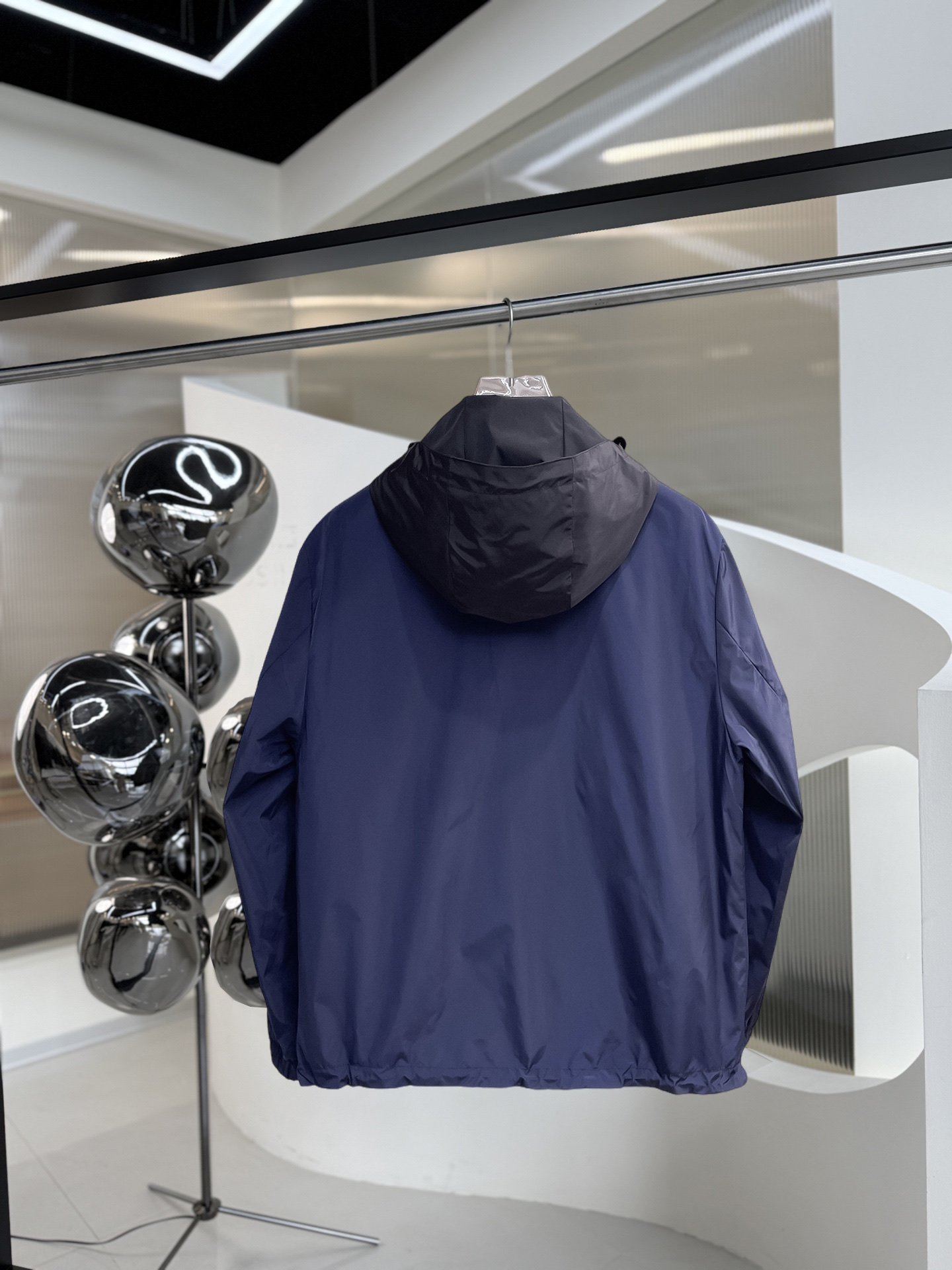 Prada Clothing-114