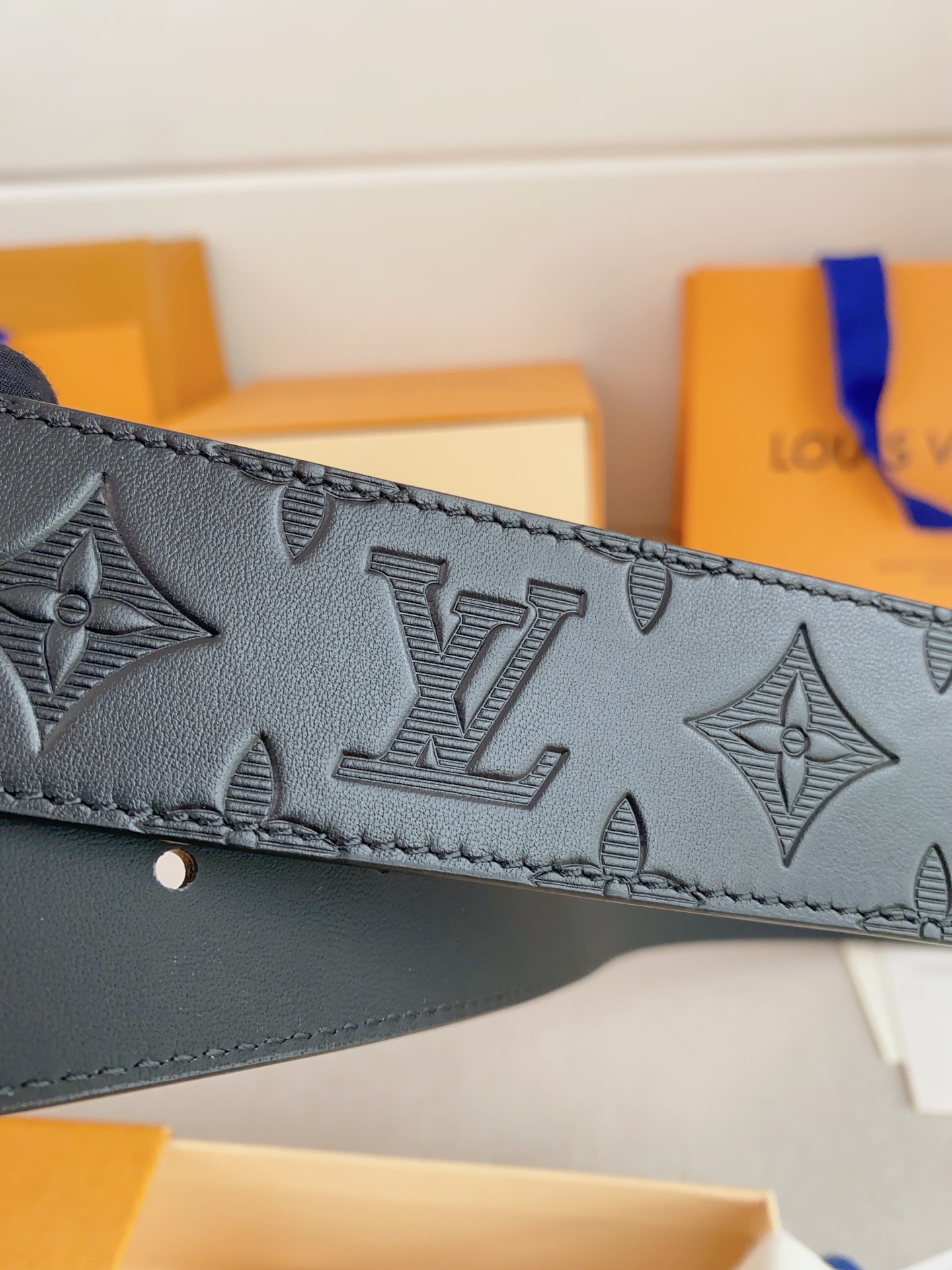 Lv belt-114