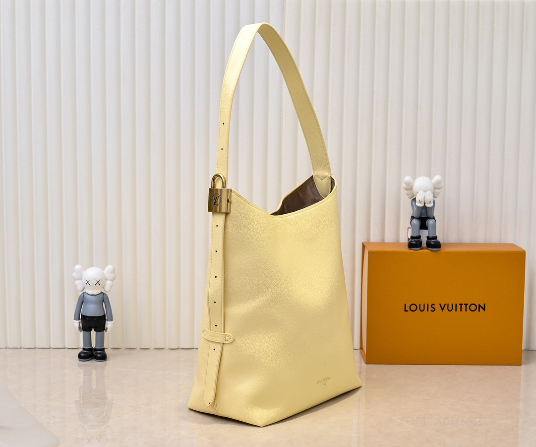 Louis Vuitton Hot New Product-145