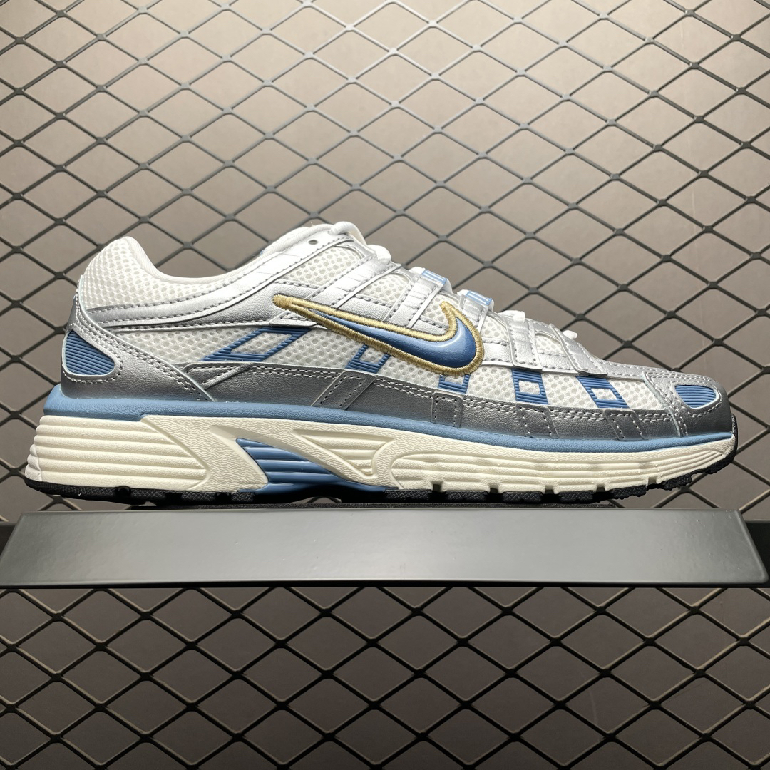 Nike Sneakers-125