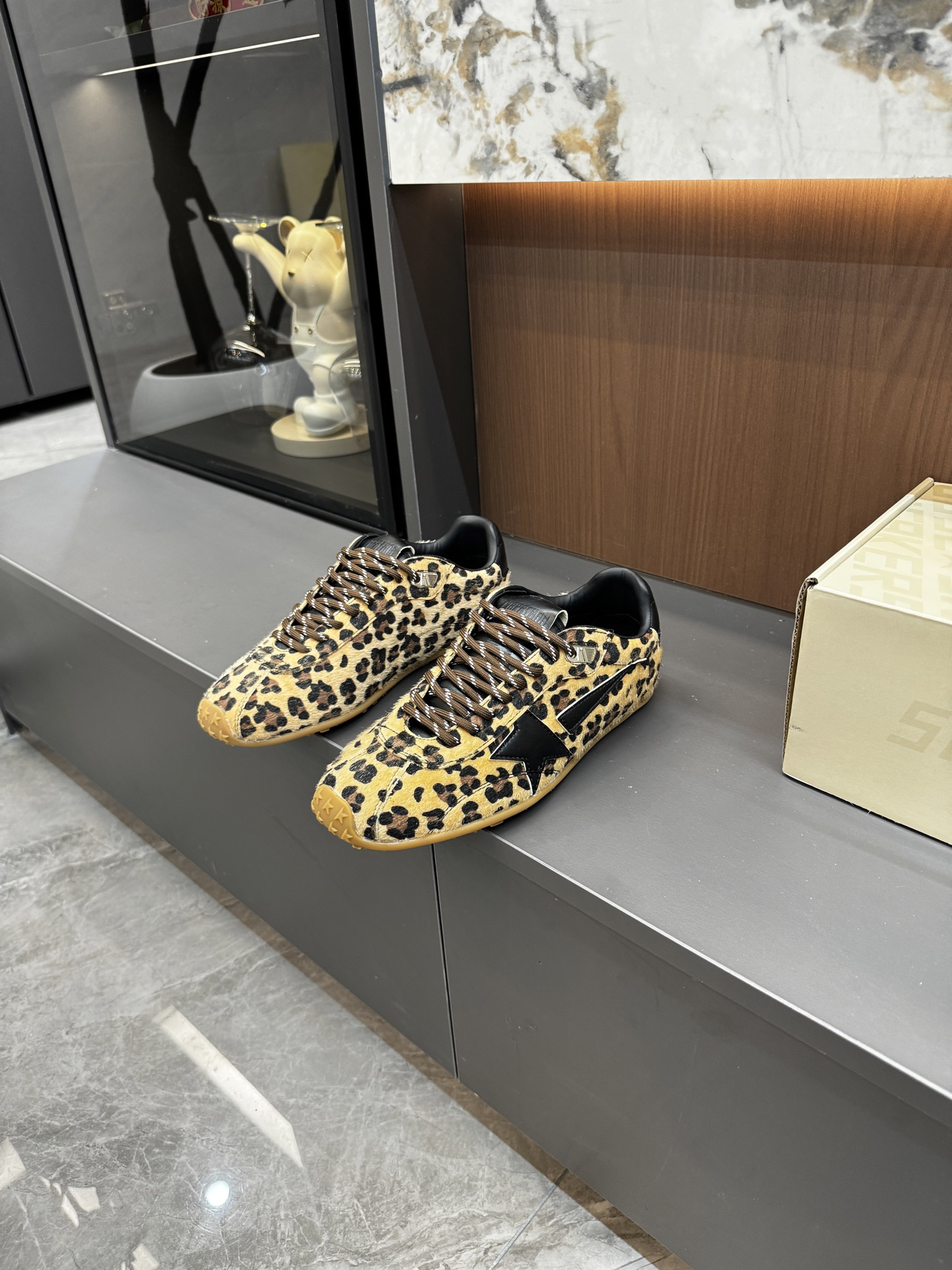 Golden Goose Sneakers-24