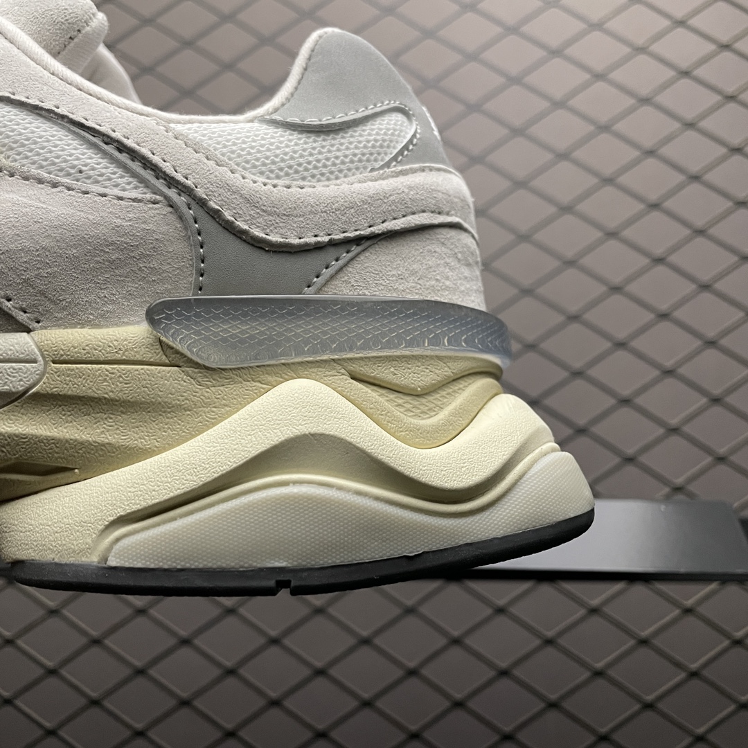 New Balance Sneakers-55