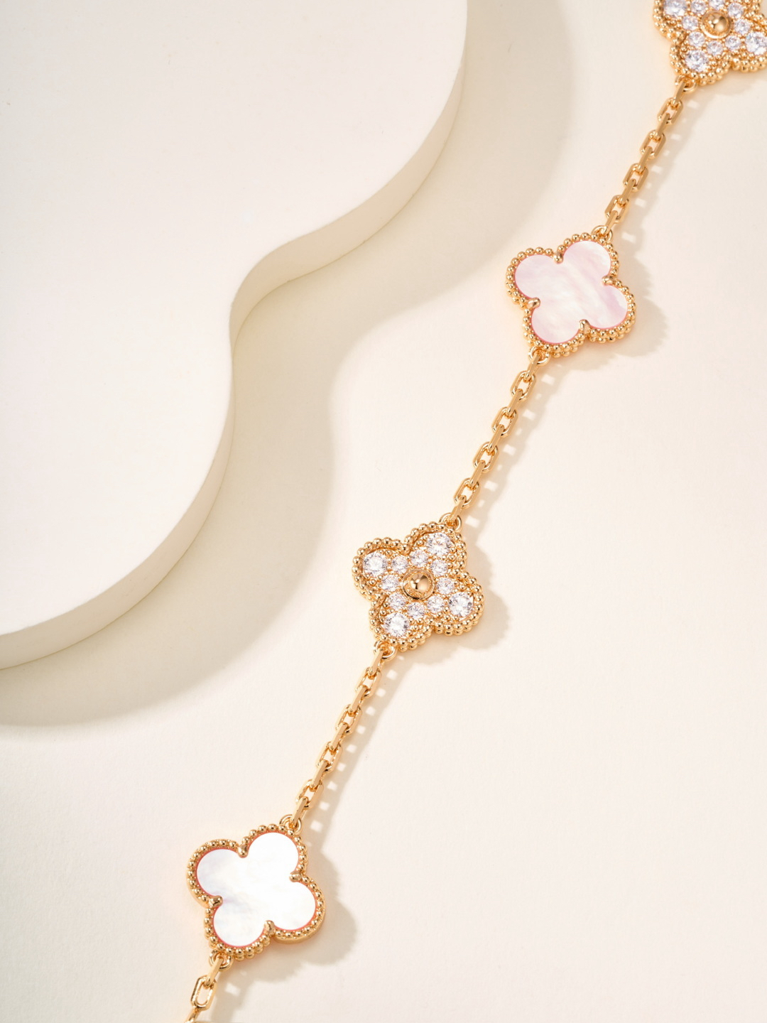 Van Cleef & Arpels Bracelet-22