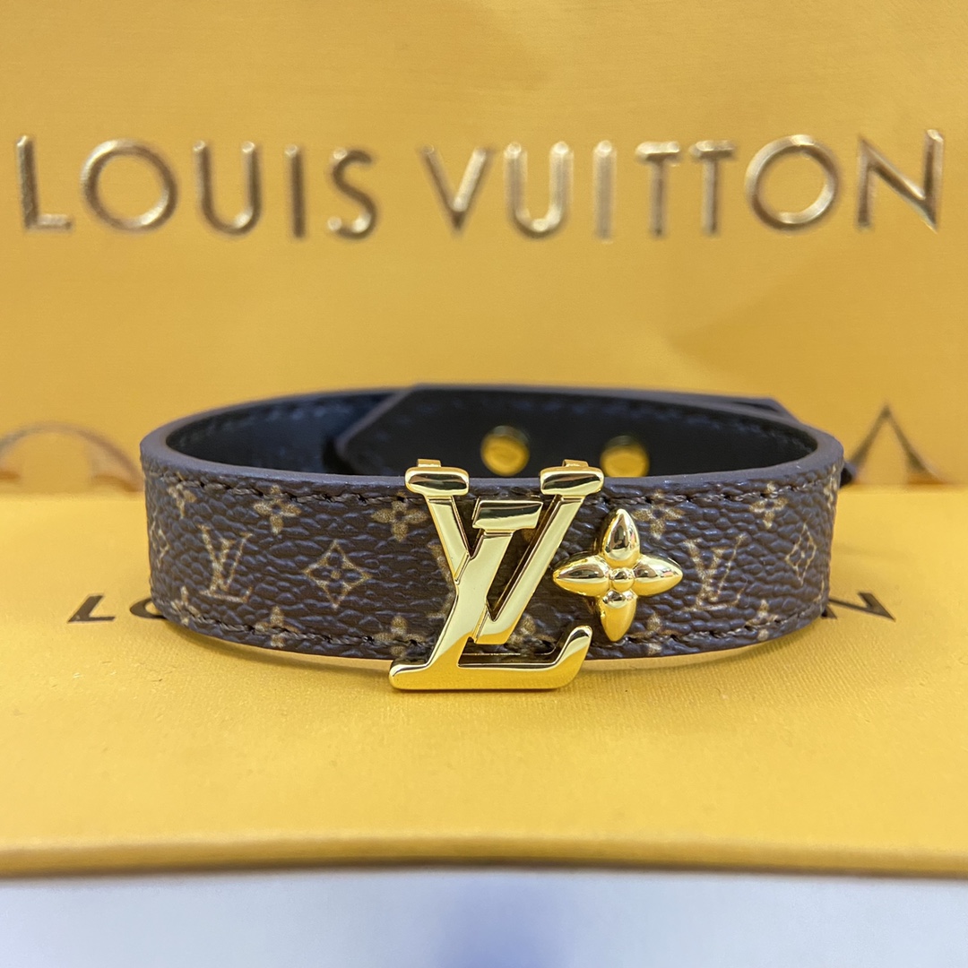 LV Bracelet-83