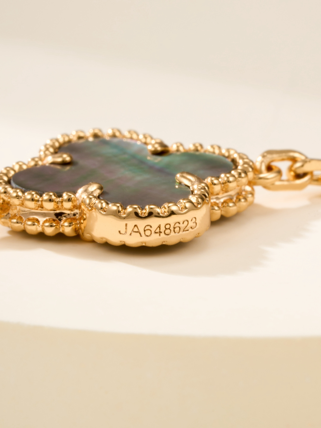 Van Cleef & Arpels Bracelet-84