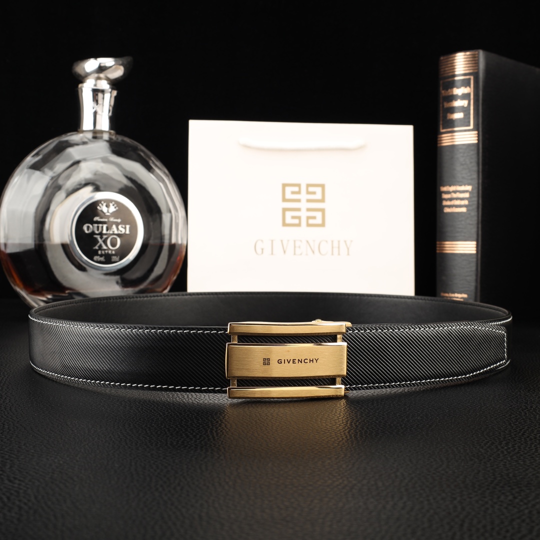 Givenchy belt-40