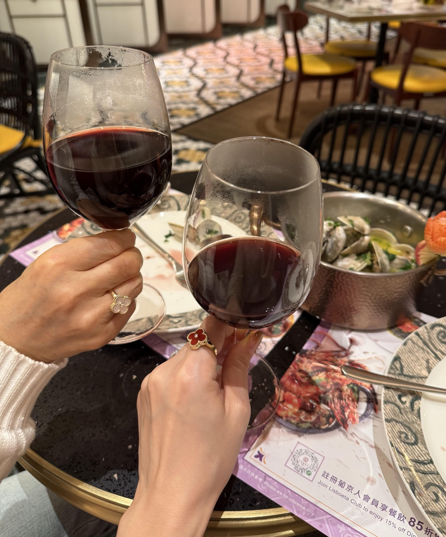 Van Cleef & Arpels ring-103