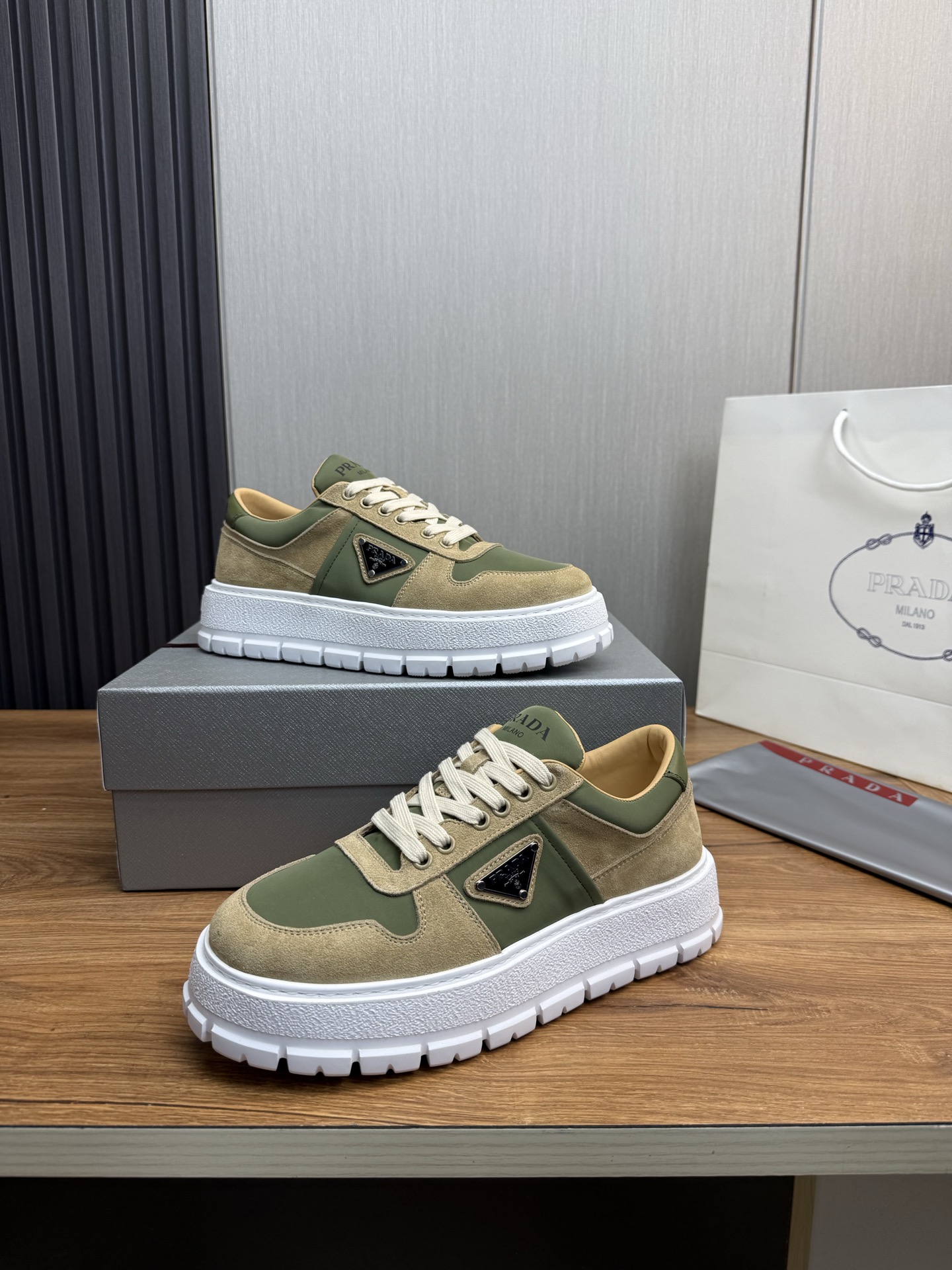 Prada Sneakers-13