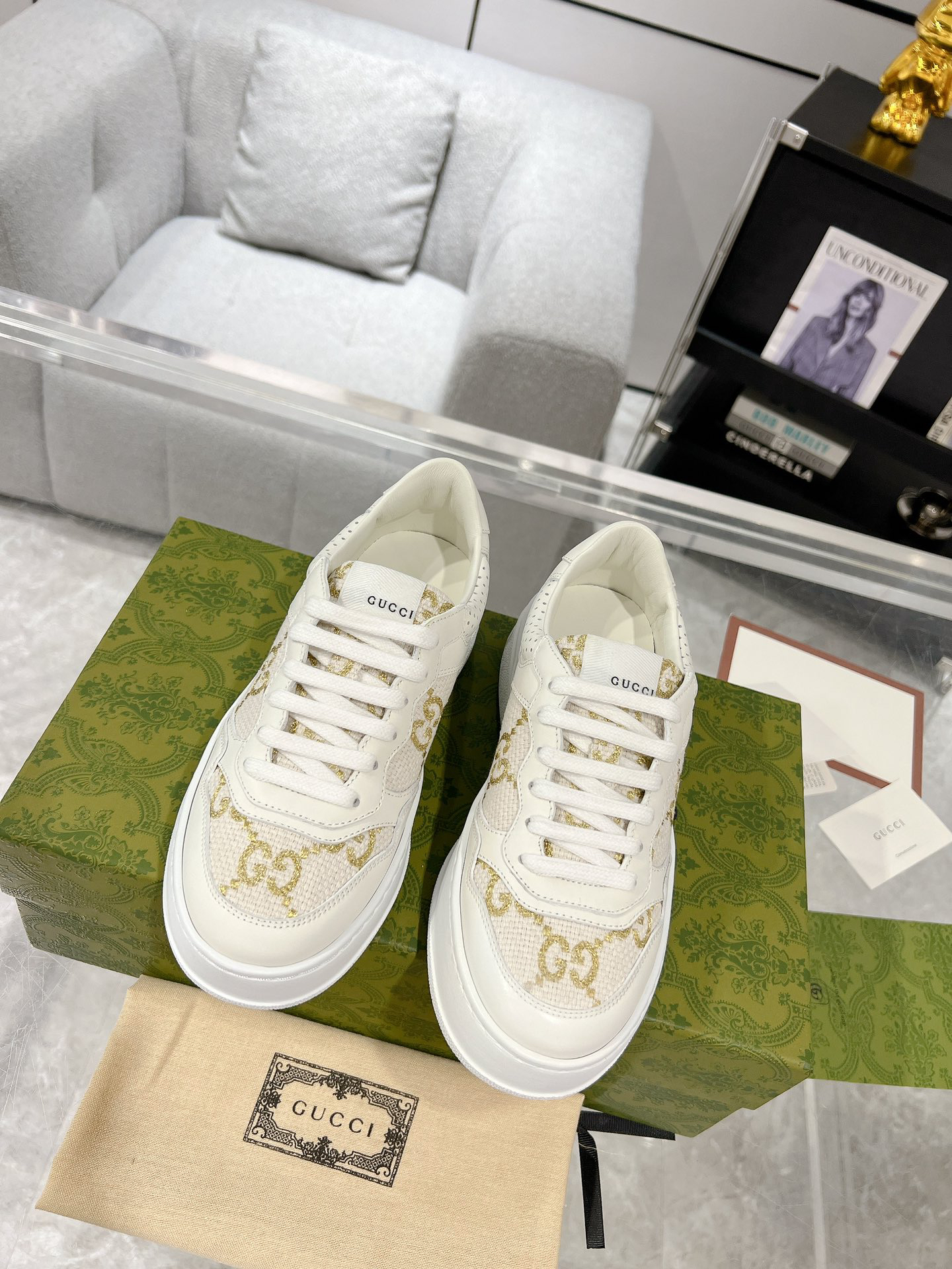 Gucci Sneakers-237