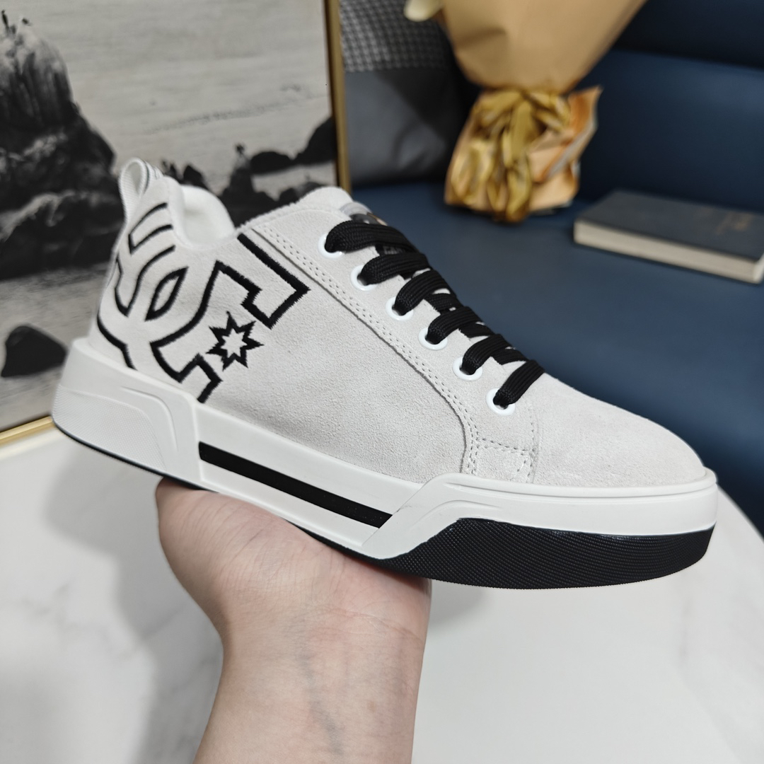 D&G Sneakers-231