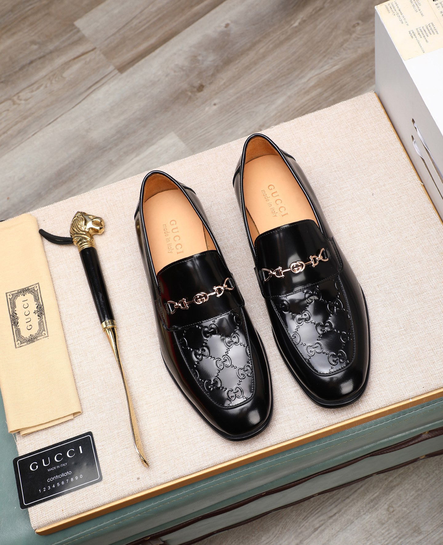 Gucci men's leather shoes-17