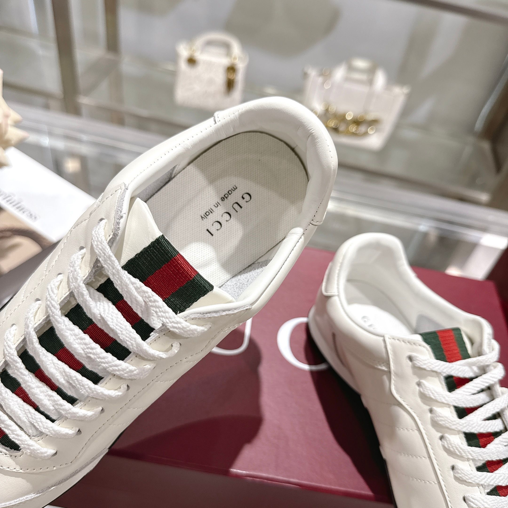 Gucci Sneakers-152