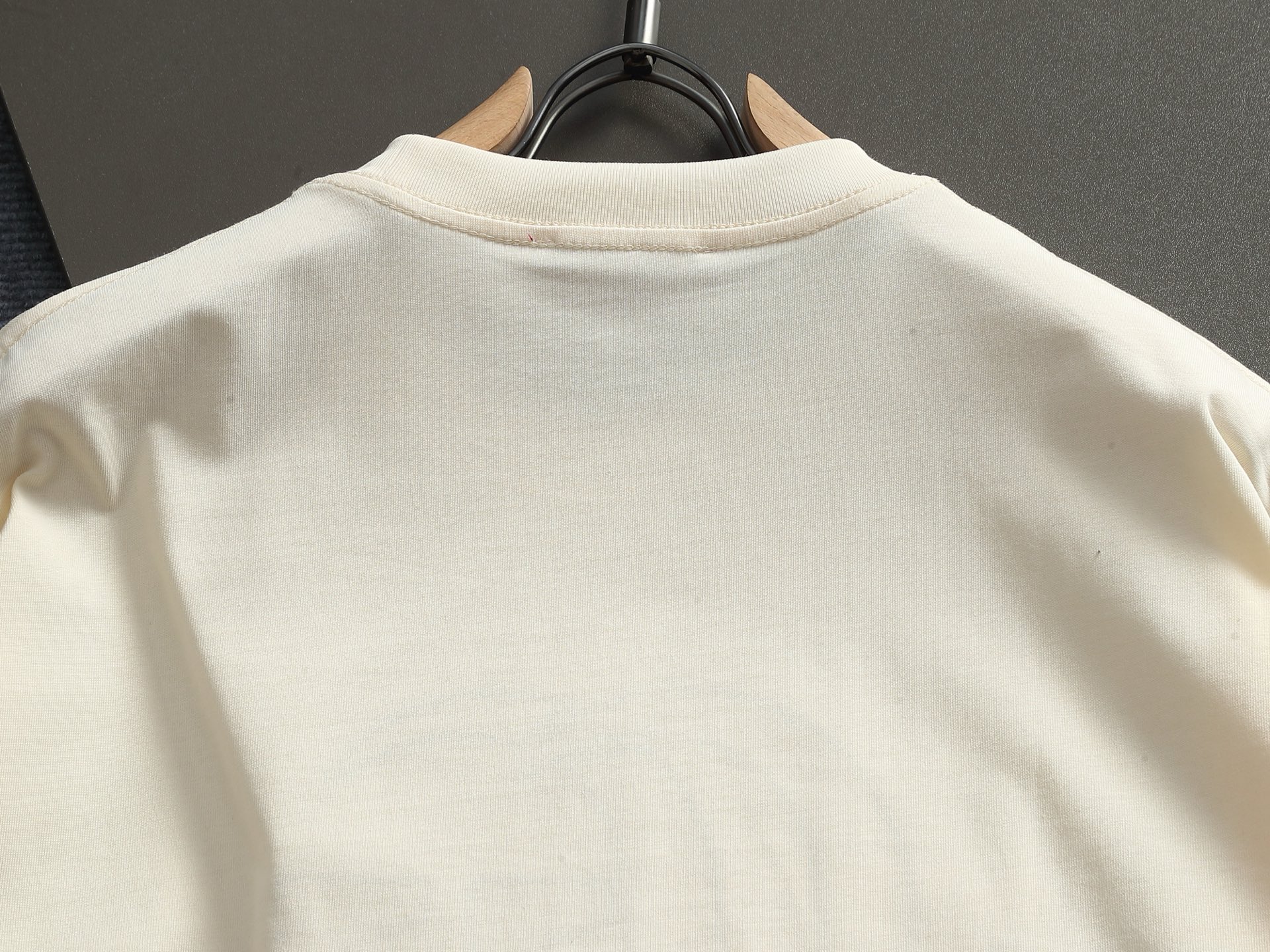 Gucci clothing-145