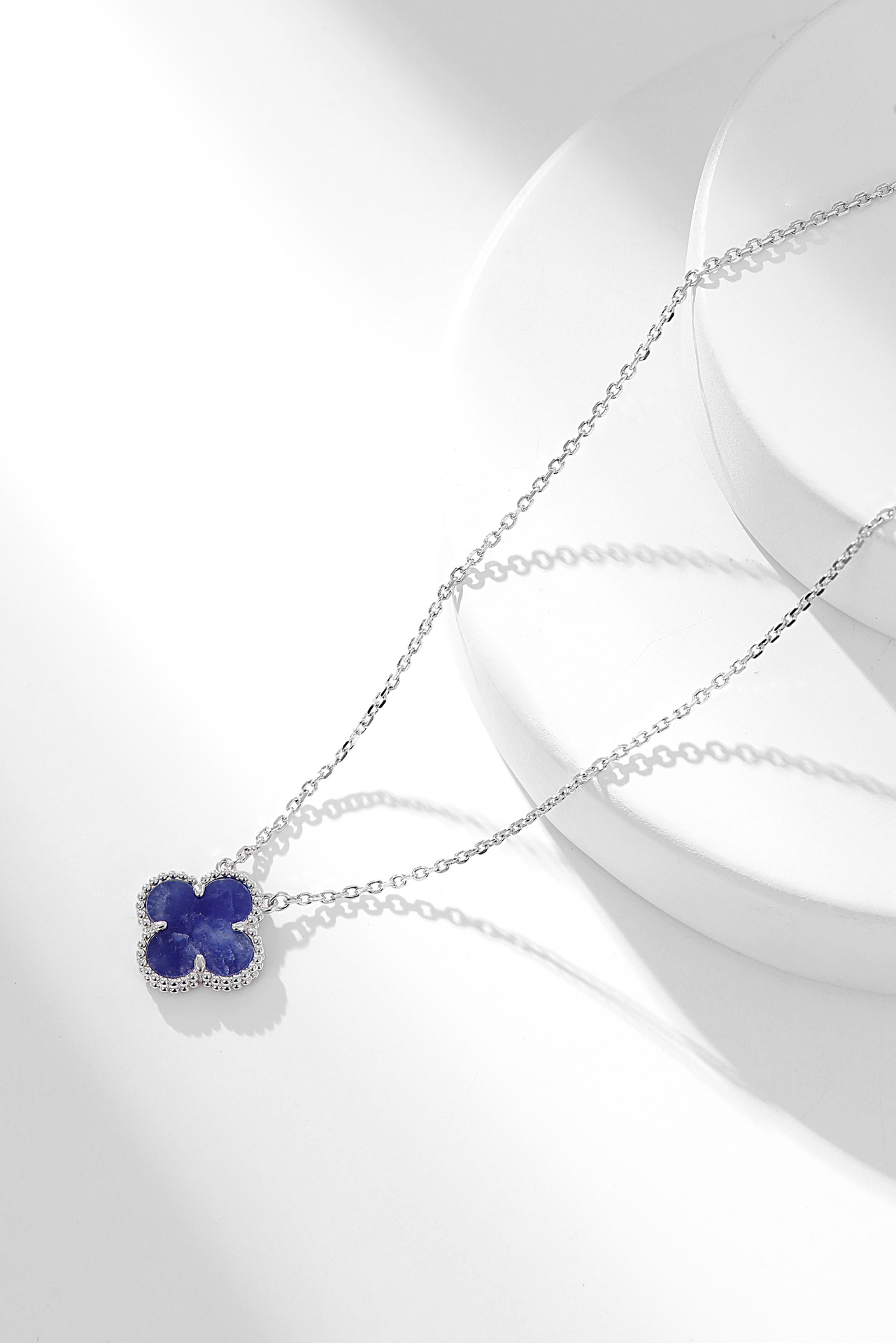 Van Cleef & Arpels necklace-38