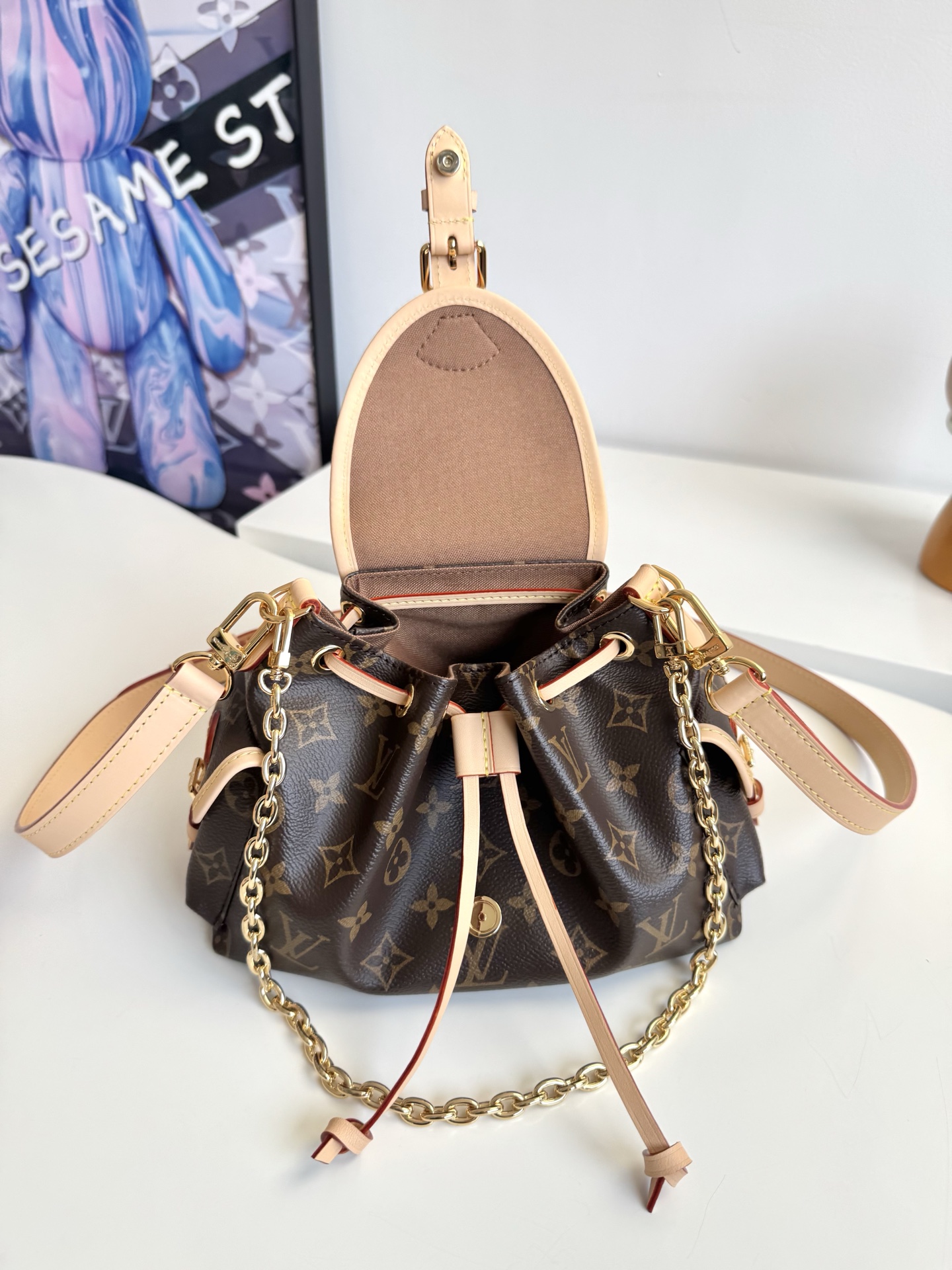 Louis Vuitton Hot New Product-29