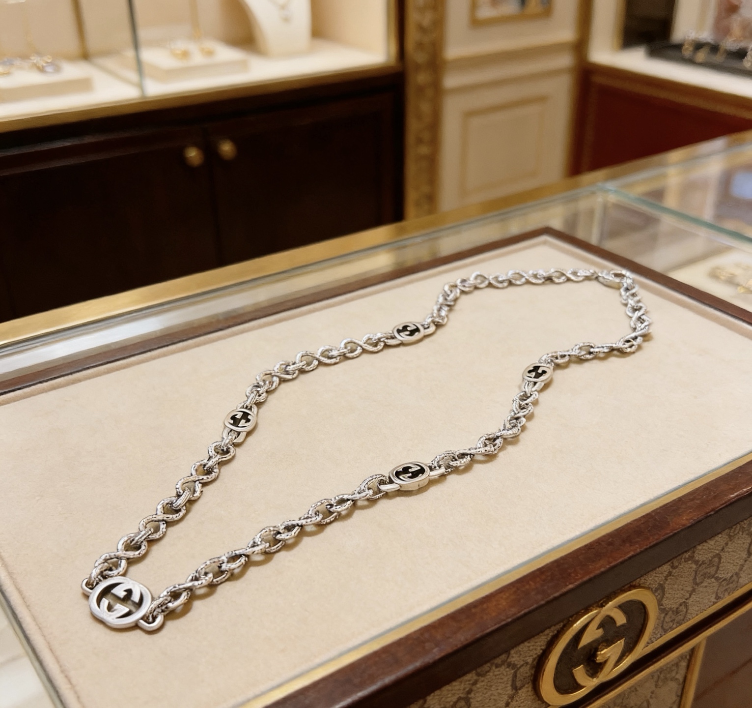 Gucci necklace-24