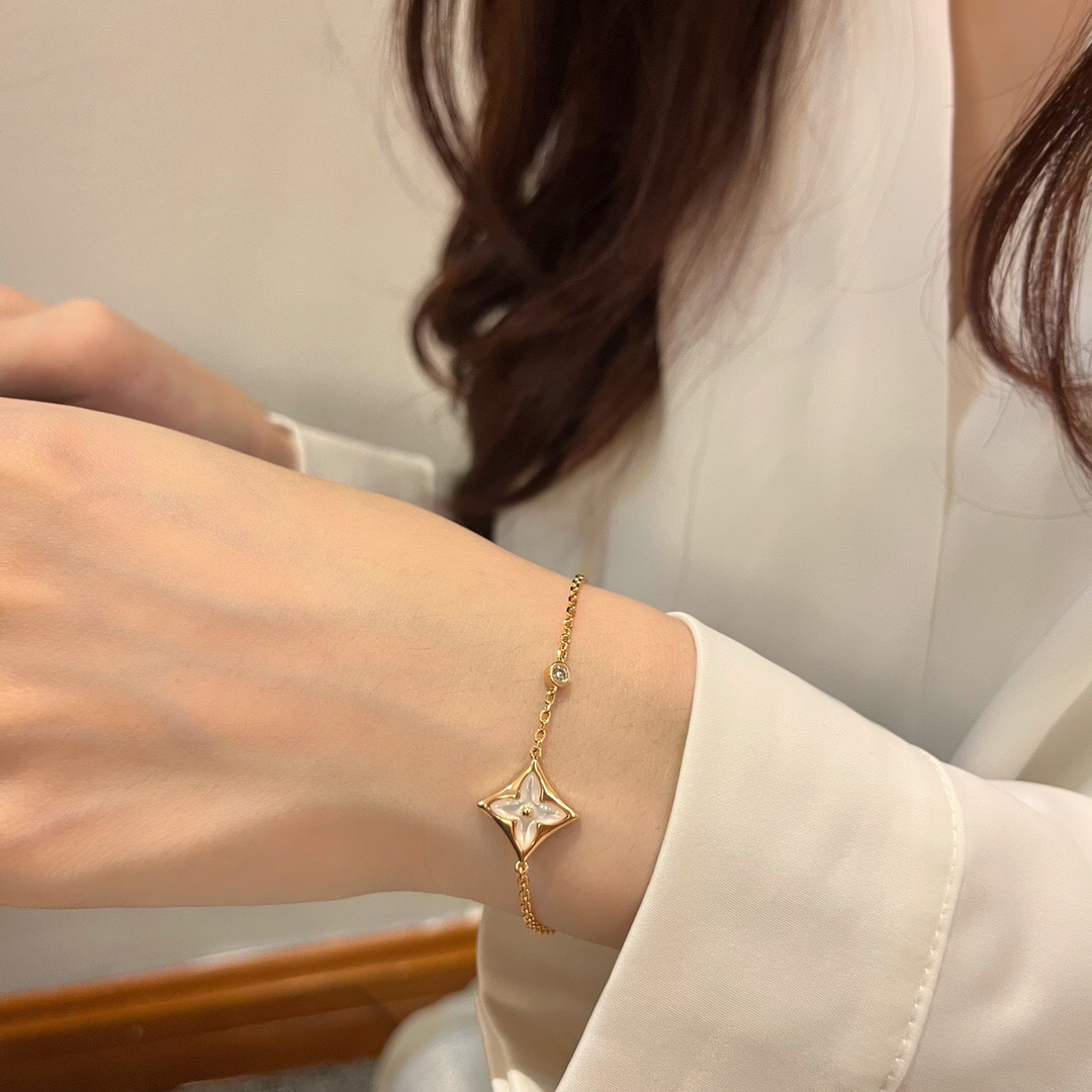 LV Bracelet-3