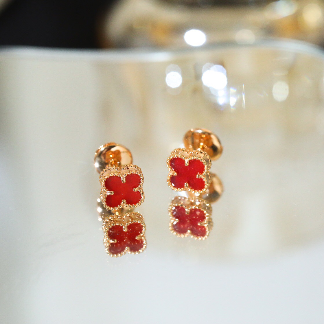 Van Cleef & Arpels earring-67