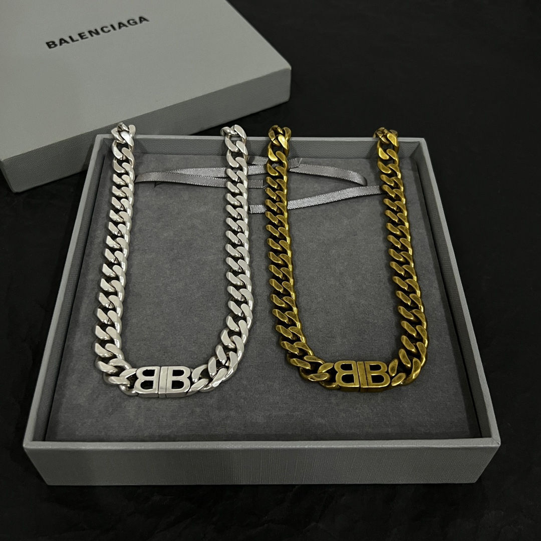 Balenciaga necklace-8