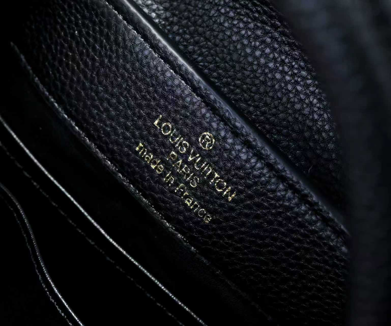 Louis Vuitton Hot New Product-144