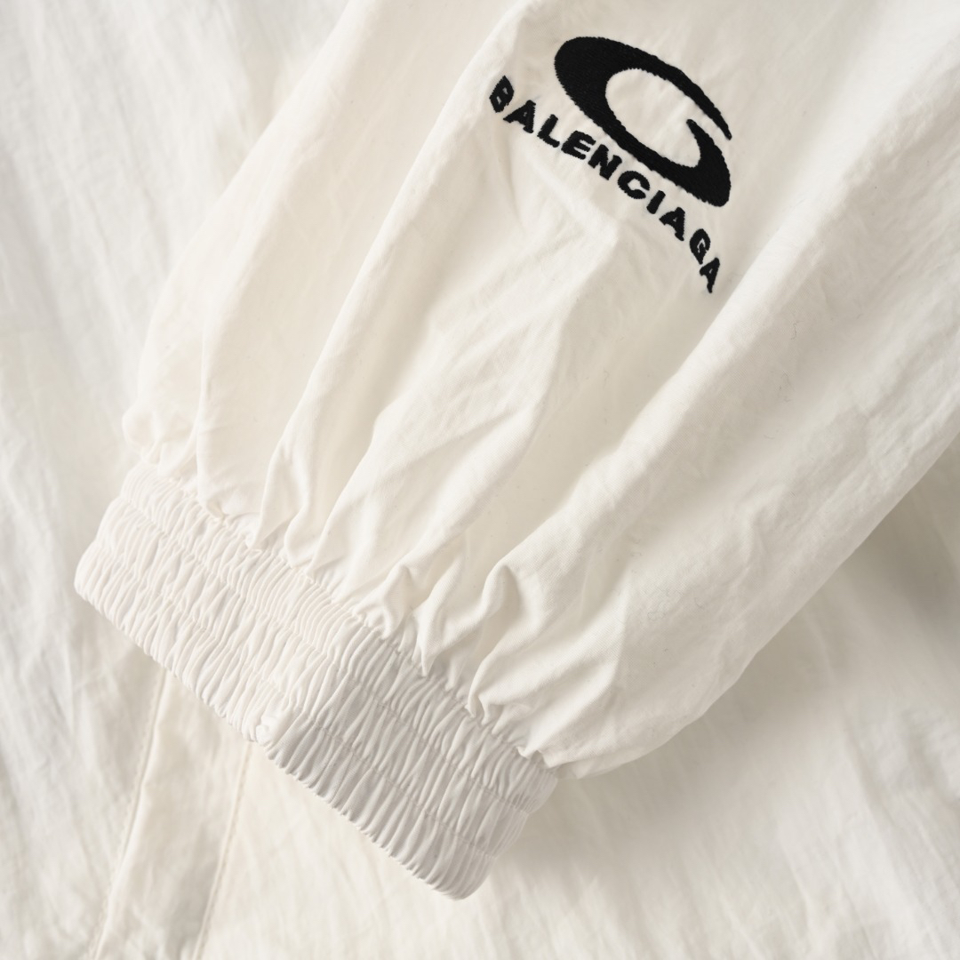 Balenciaga Clothing-298