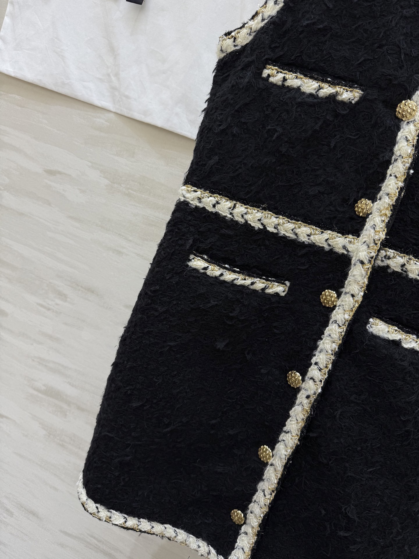 Chanel Clothing-162