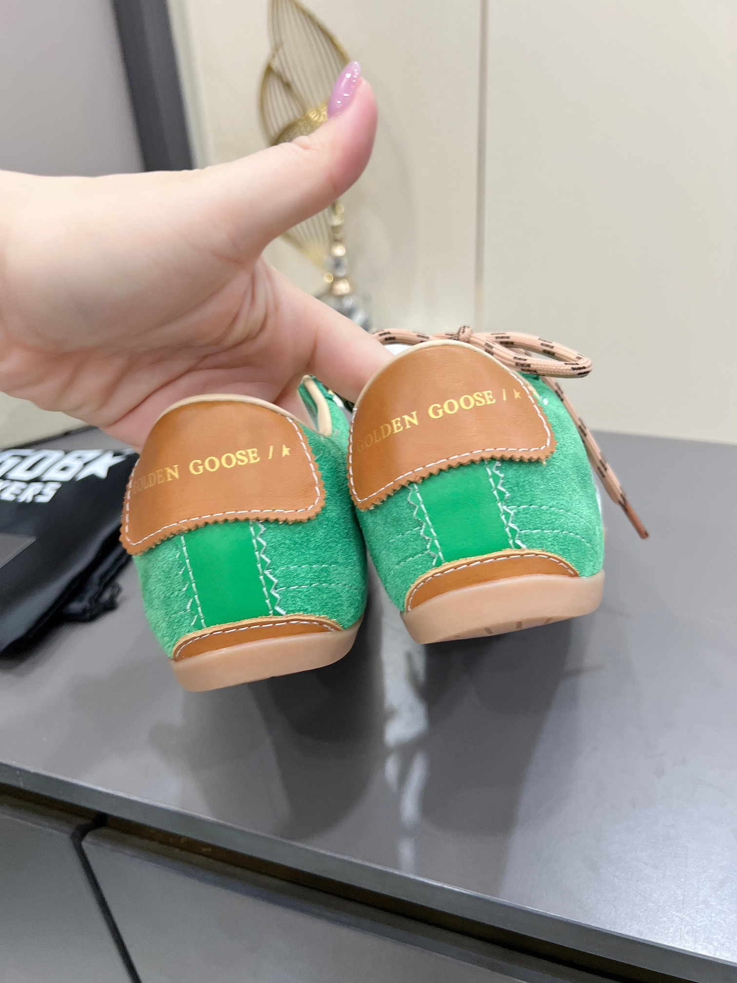 Golden Goose Sneakers-15