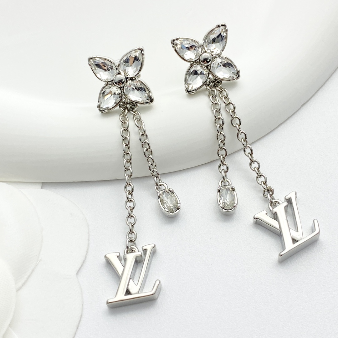 LV earrings-6