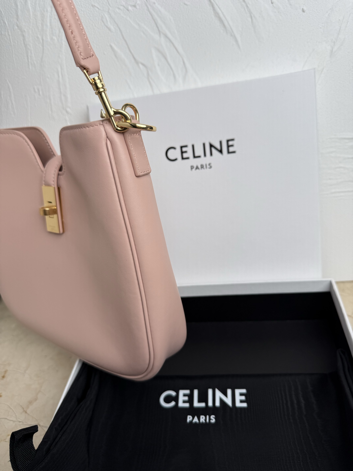 Celine Hot New Product-15