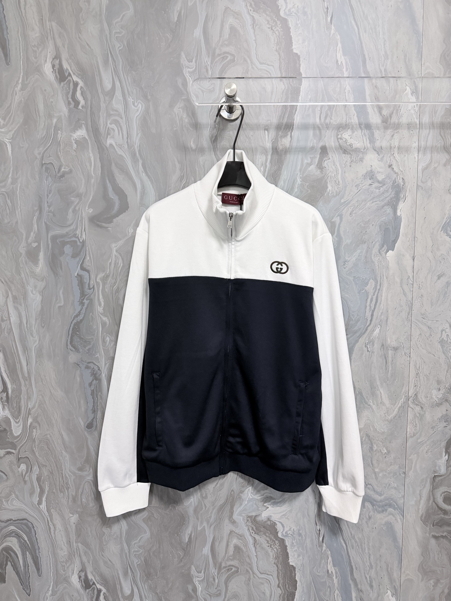 Gucci Clothing-303