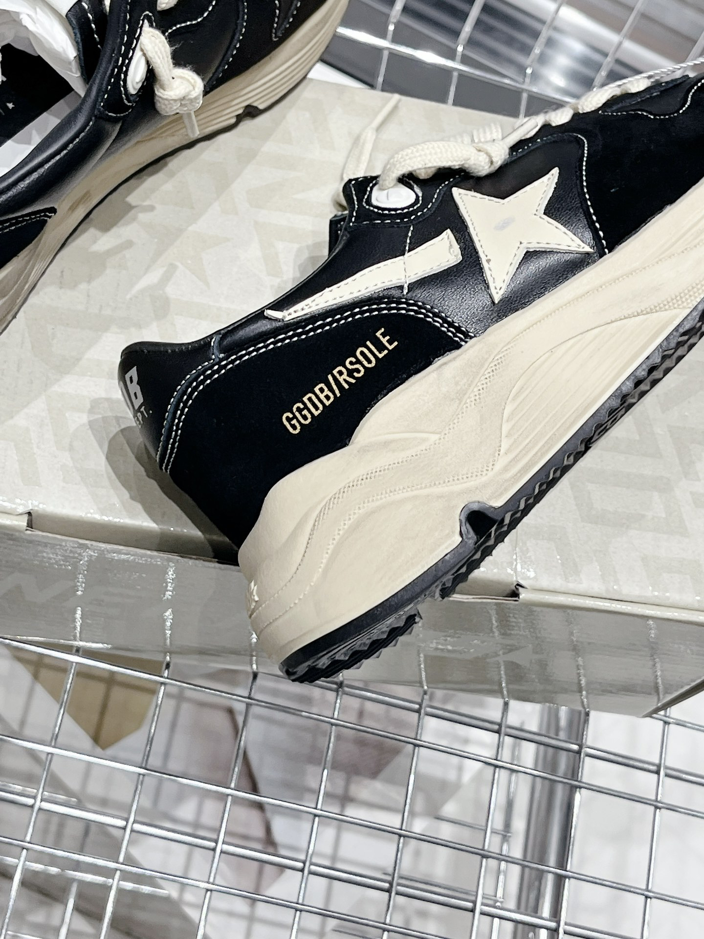 Golden Goose Sneakers-7