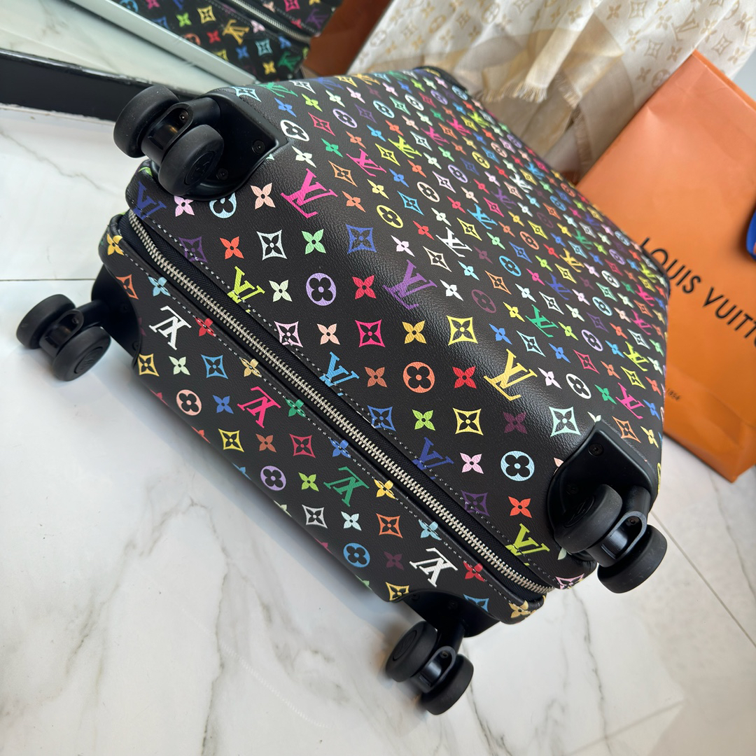 LV luggage-77