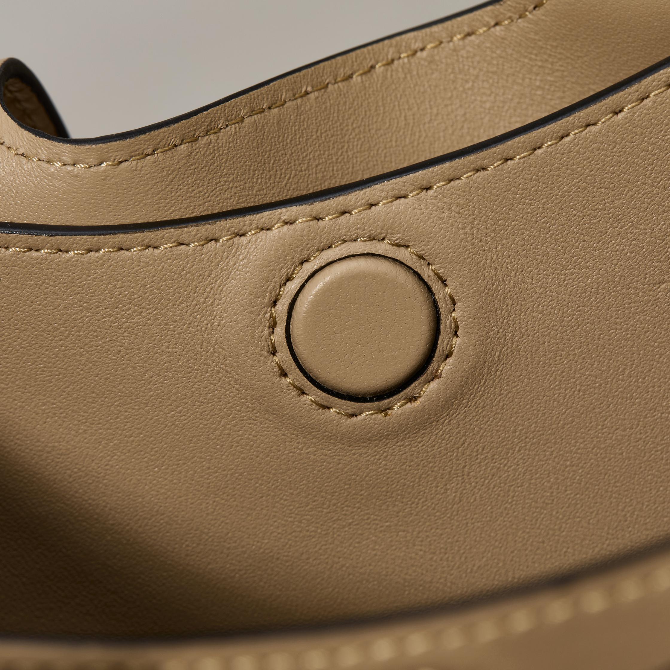 Prada Hot New Product-79