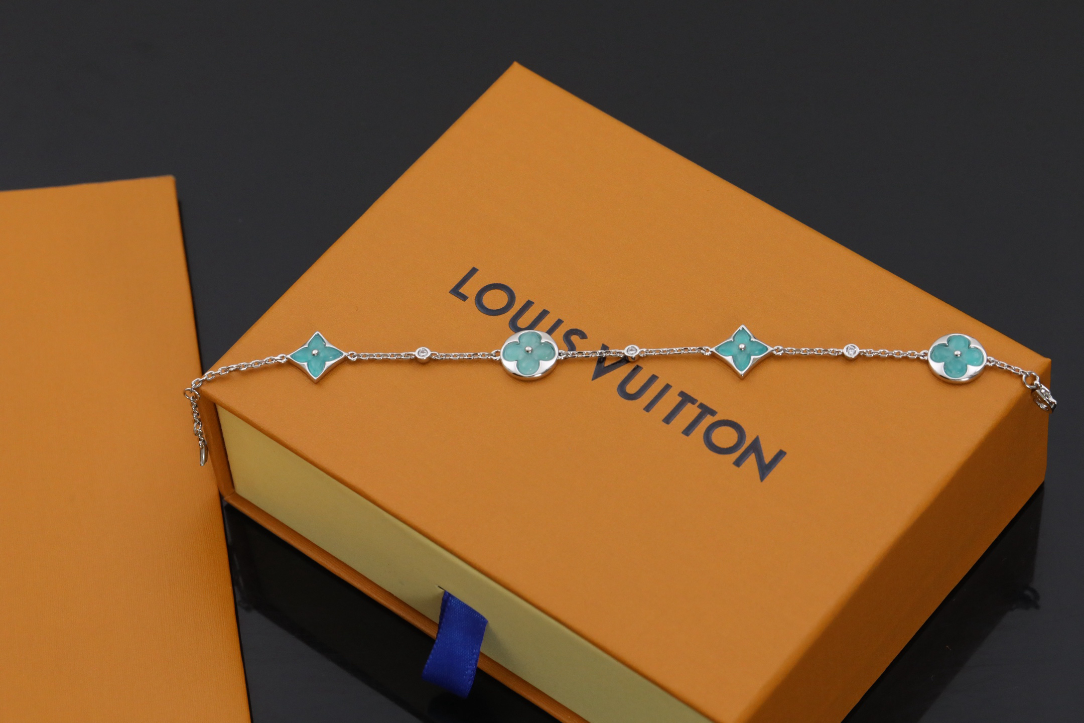 LV Bracelet-62