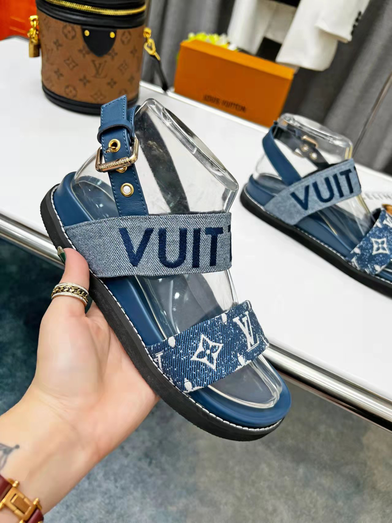 LV Summer footwear