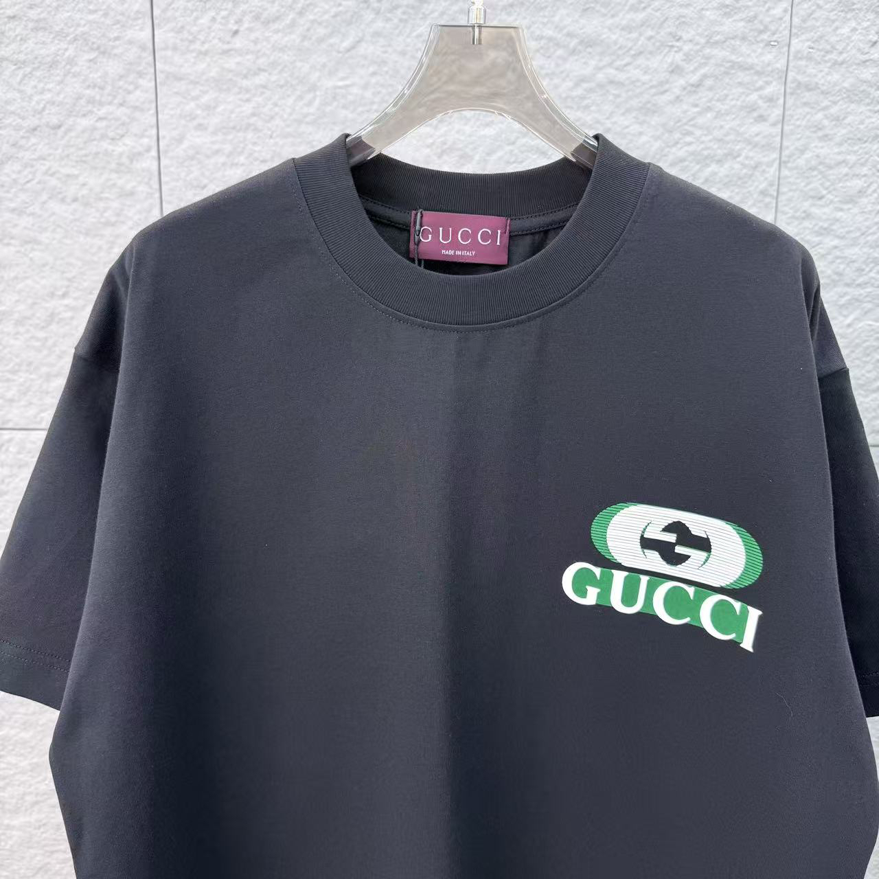 Gucci clothing-166