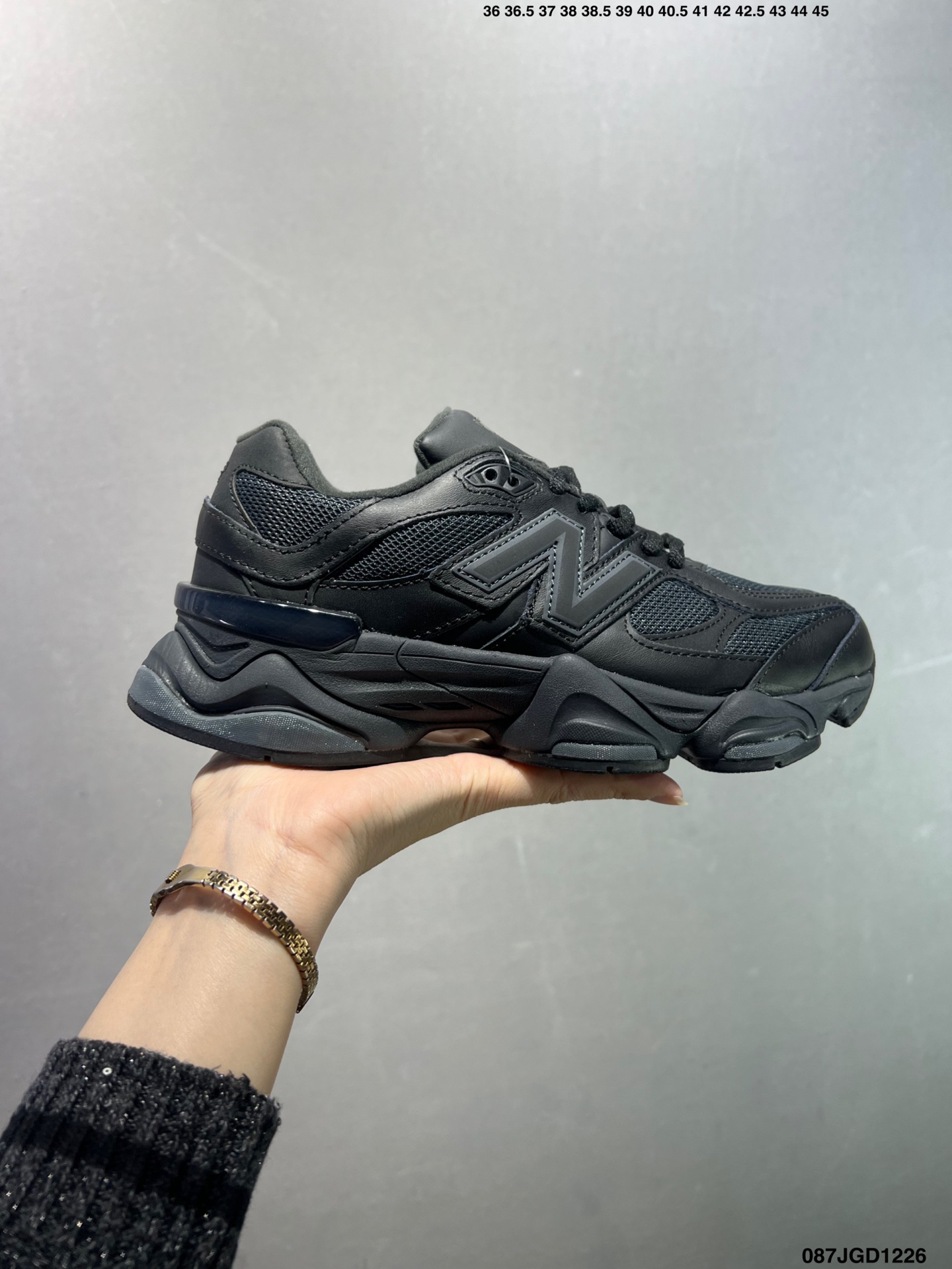 New Balance Sneakers-338