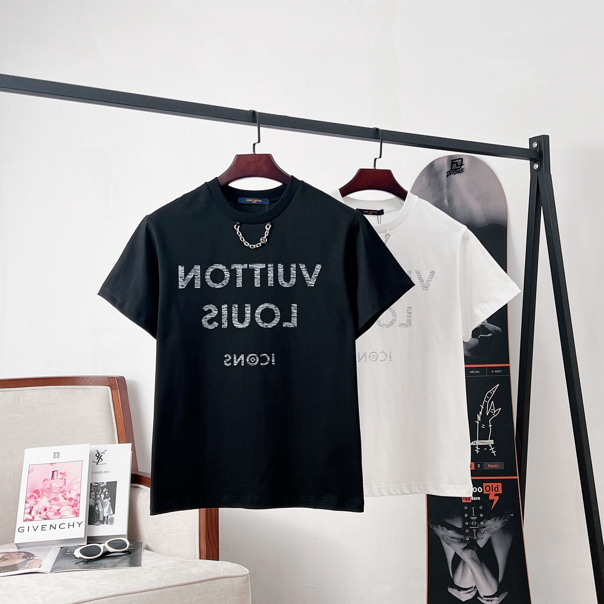 LV clothing-250