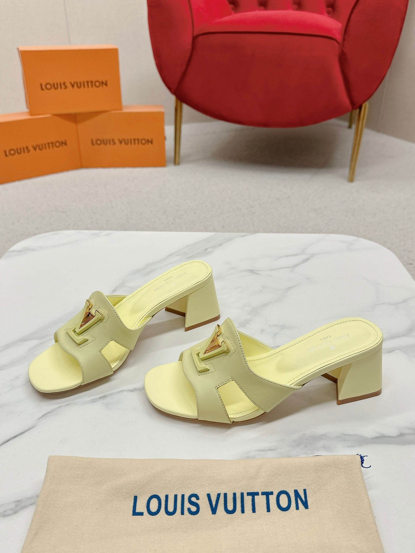 LV Summer footwear
