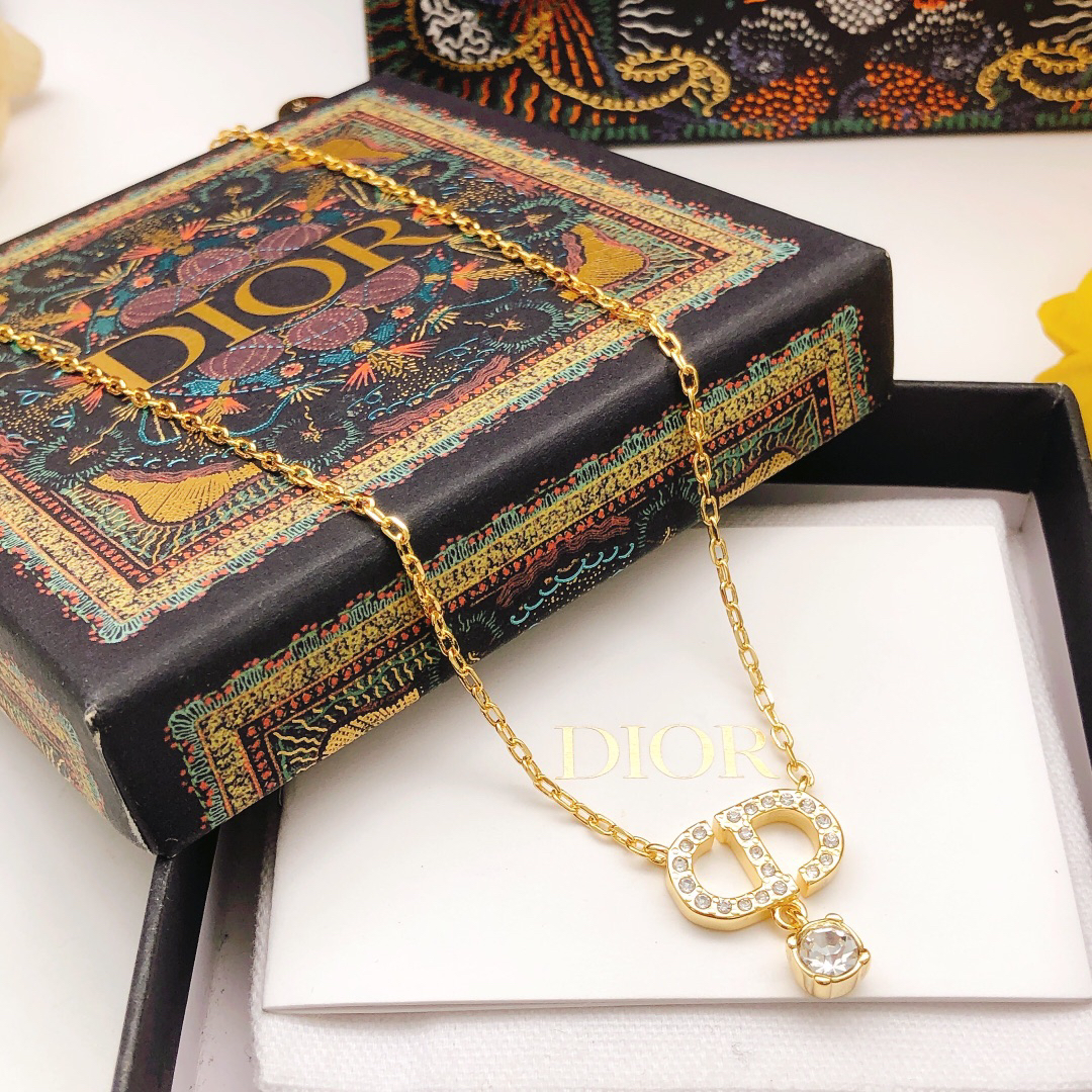 Dior necklace-33