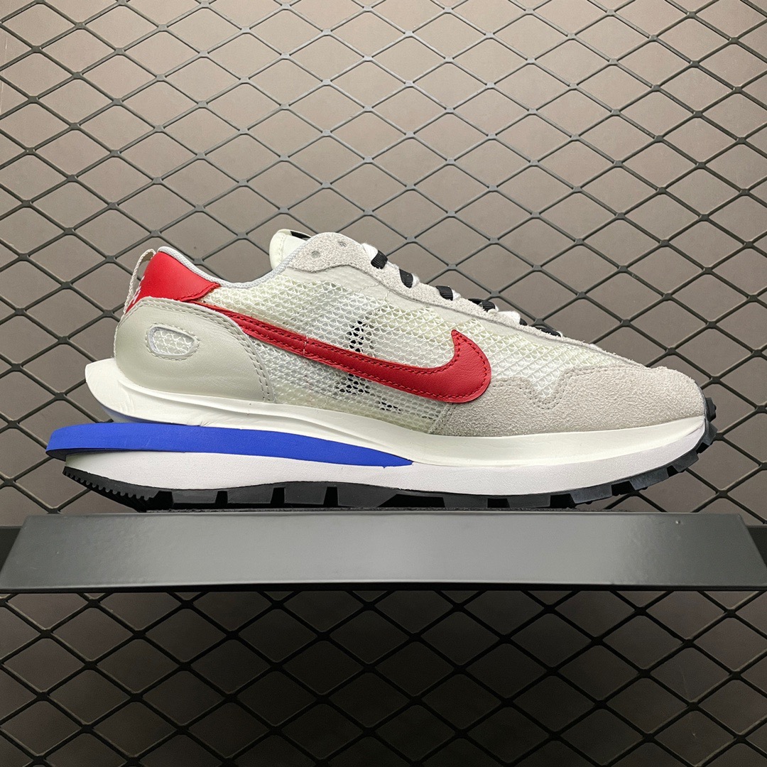 Nike Sneakers-149