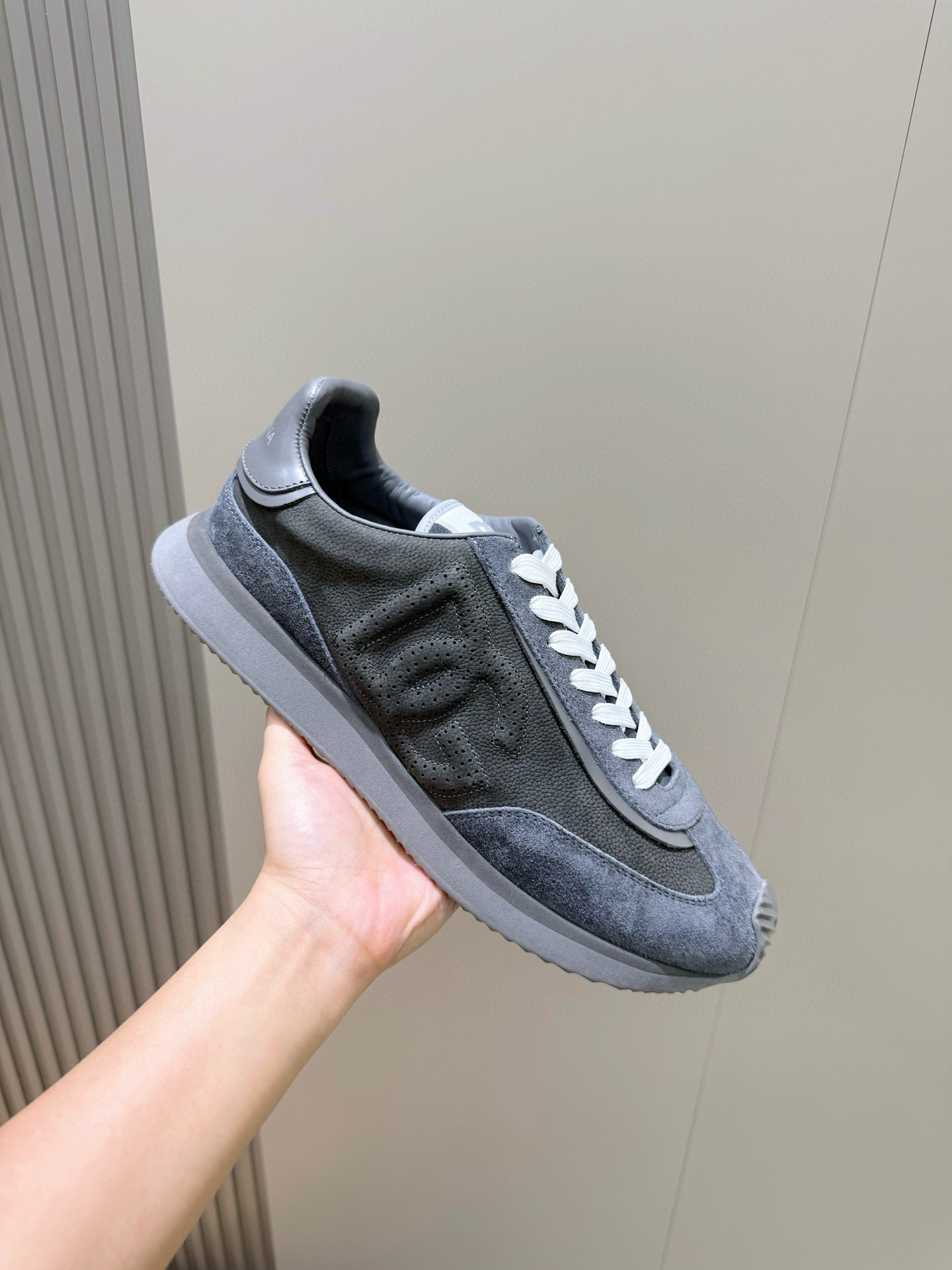 D&G Sneakers-94