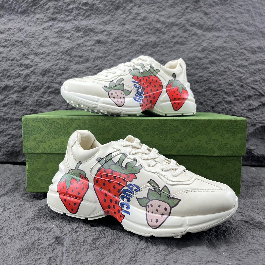 Gucci Sneakers-170