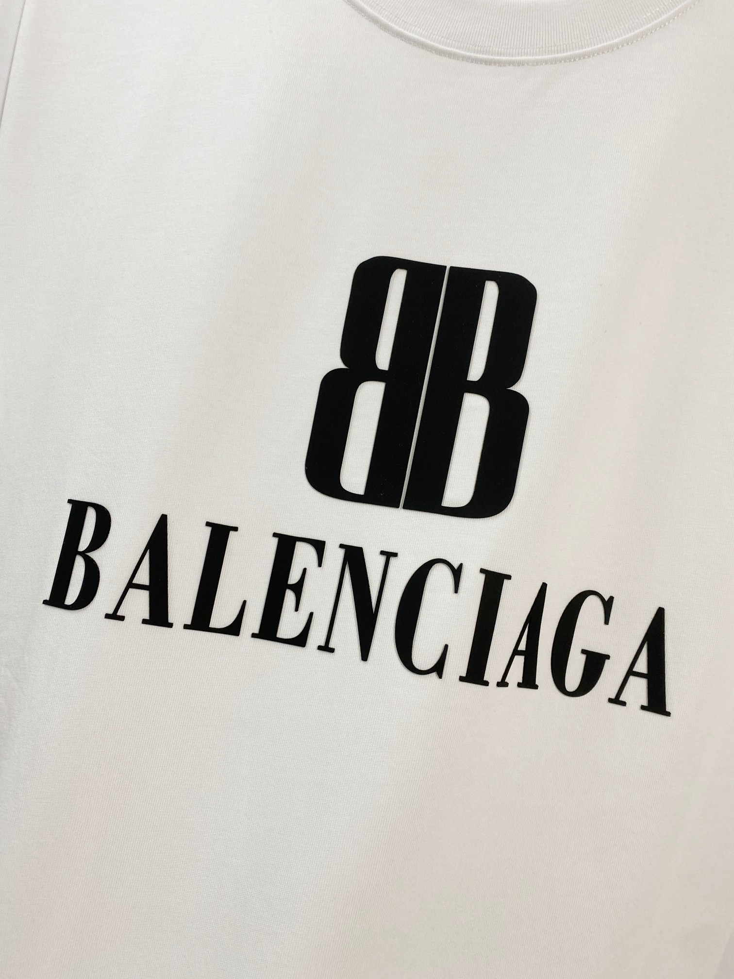 Balenciaga clothing-1