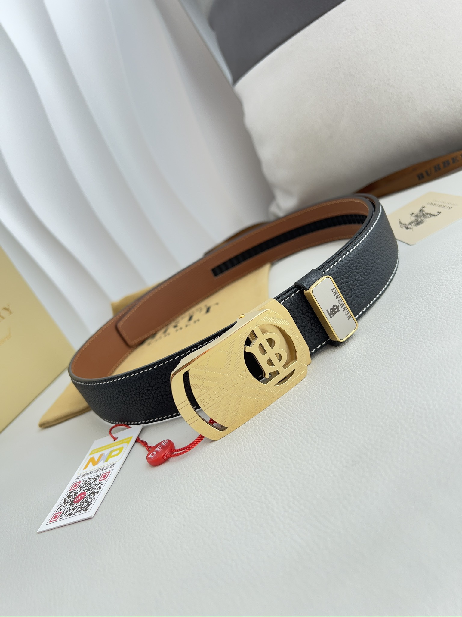 Burberry belt-49