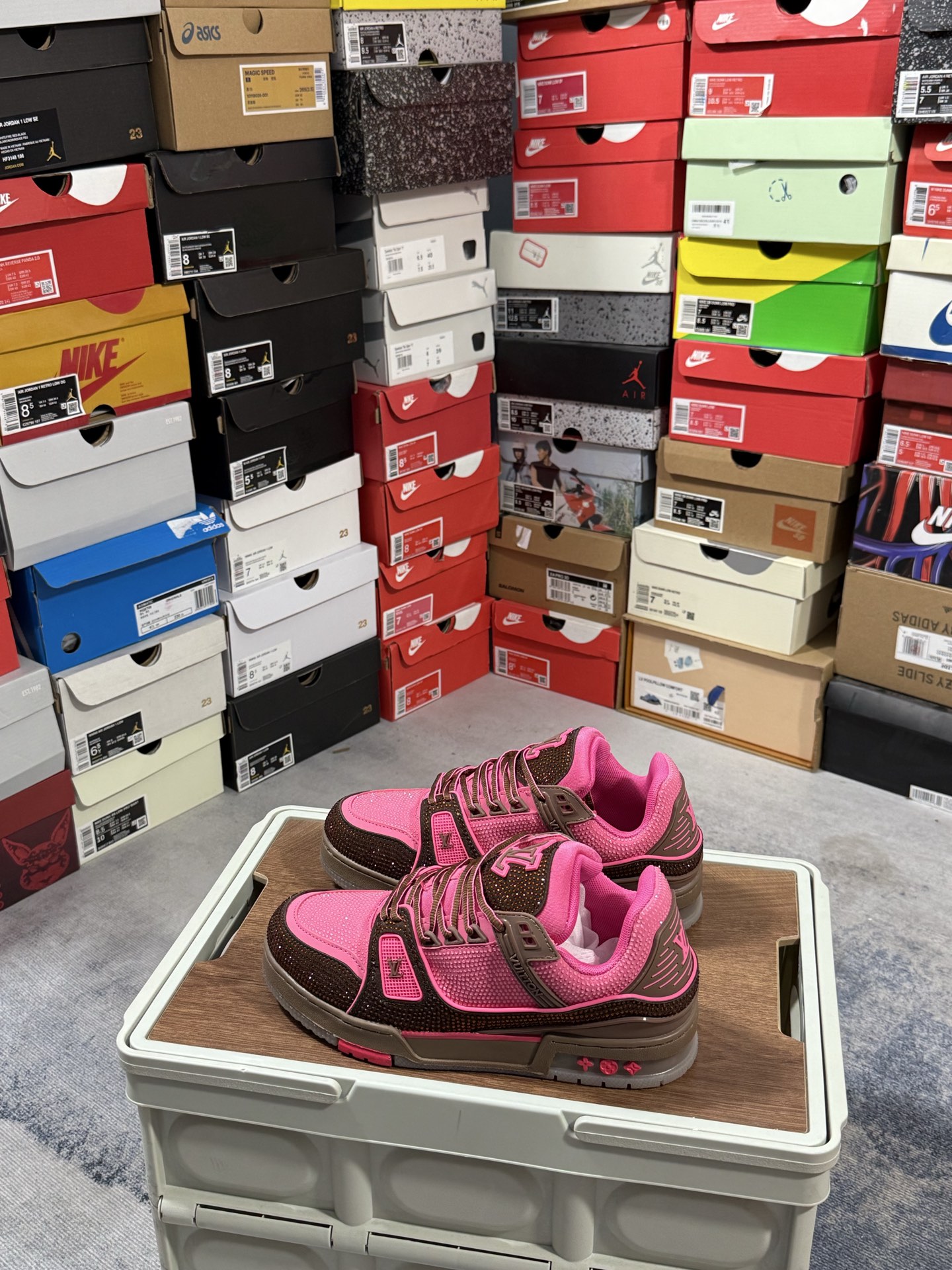 Lv Sneakers-118