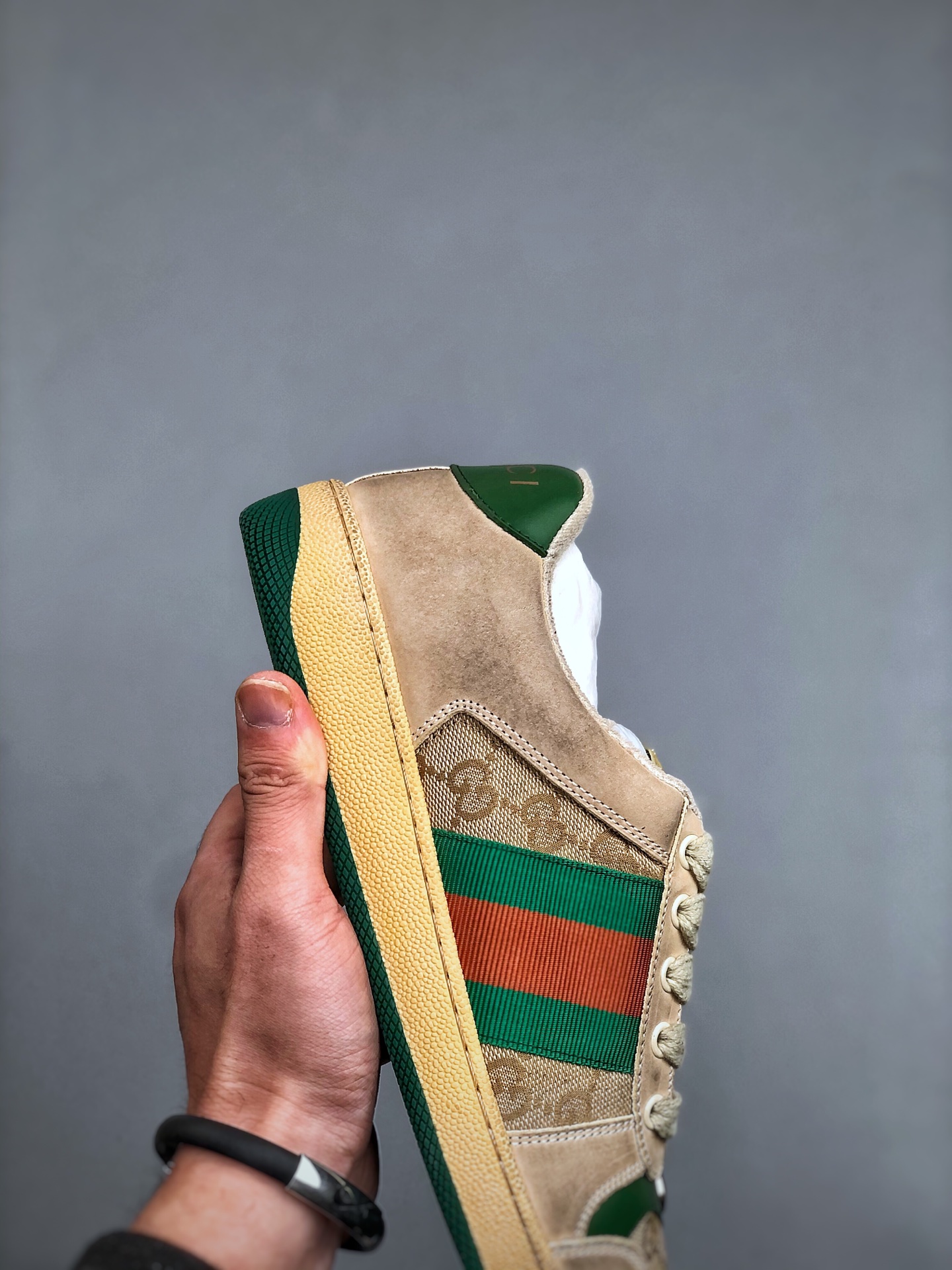 Gucci Sneakers-154