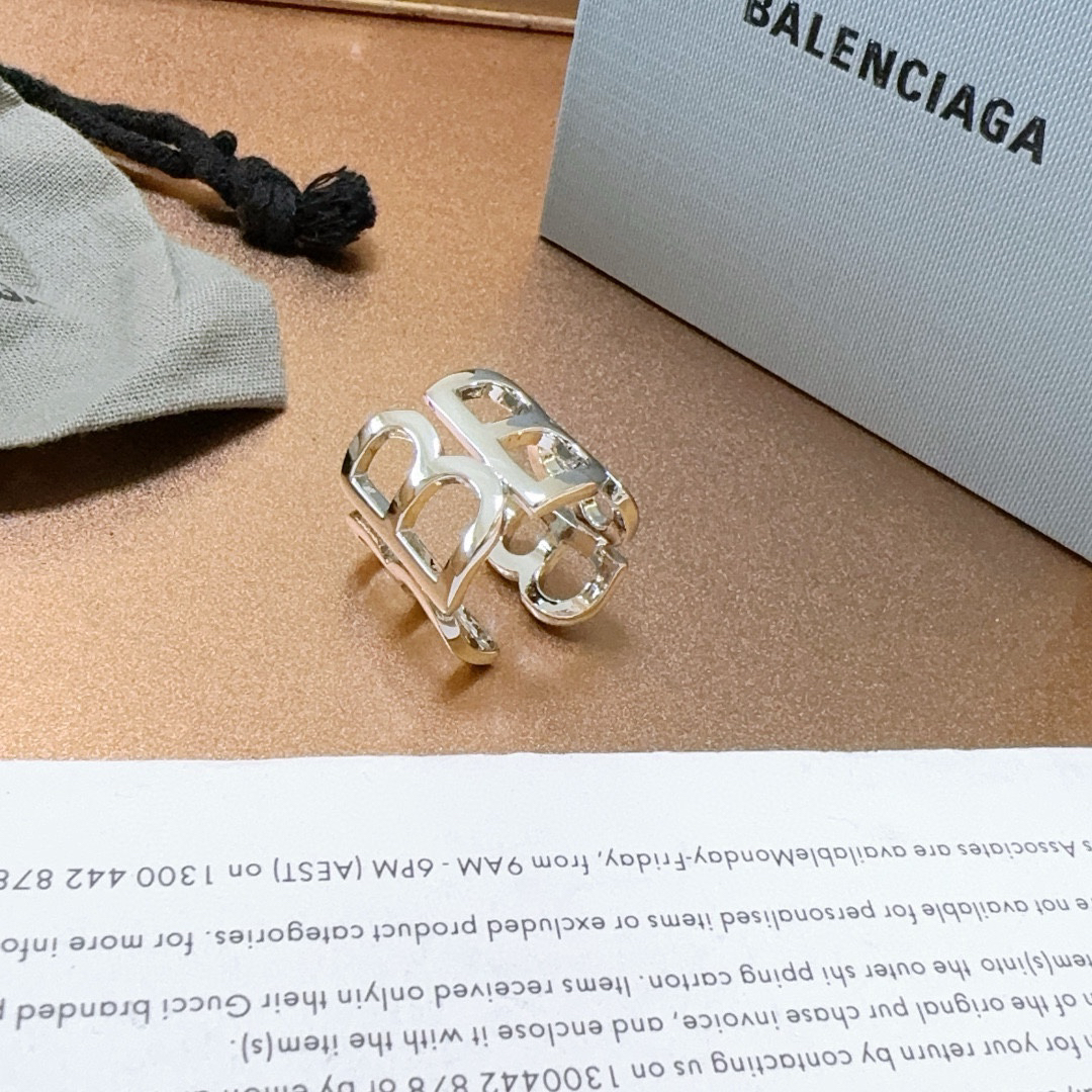 Balenciaga ring-3