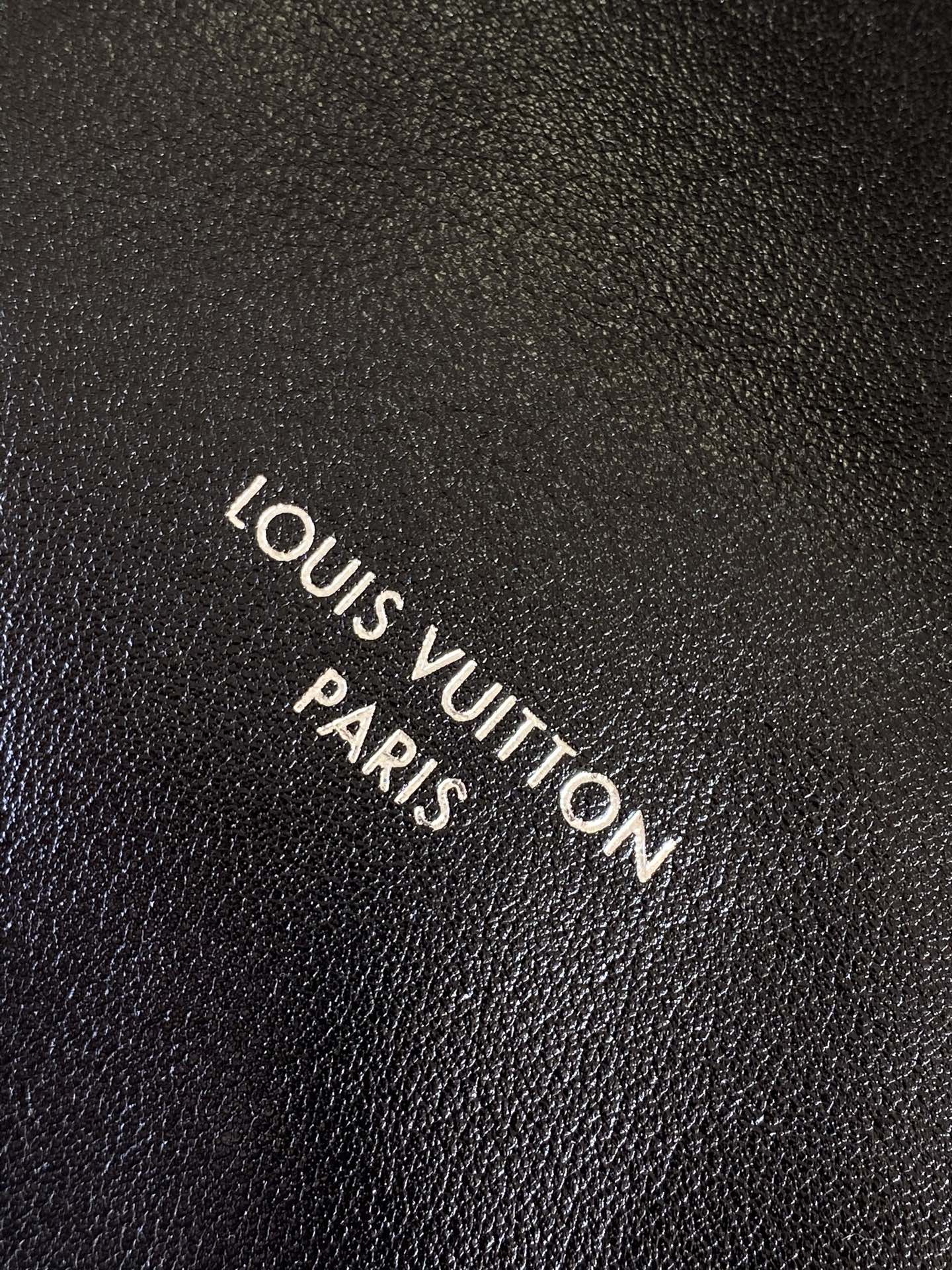 Louis Vuitton Hot New Product-99