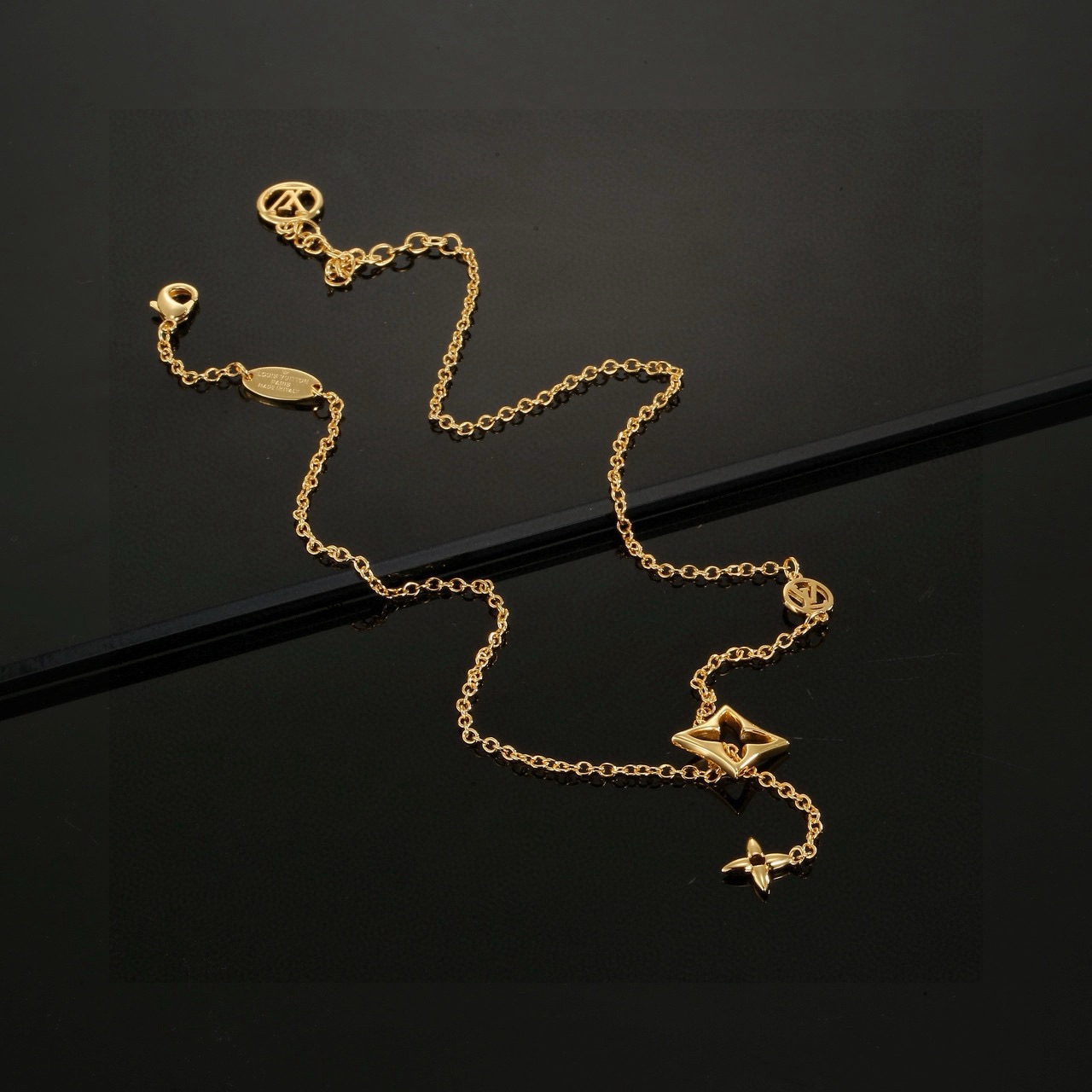 LV necklace-12
